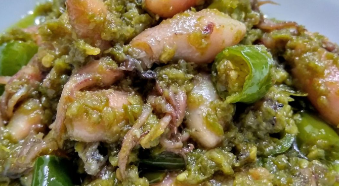 review-cumi-sambal-ijo-pedas-gurih-menggoda