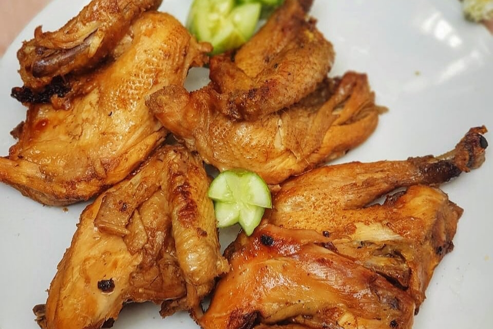 Review Ayam Goreng Kalasan Dengan Rasa Manis Gurih Meresap