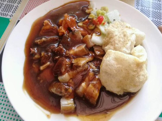 review-makanan-siobak-babi-khas-pontianak