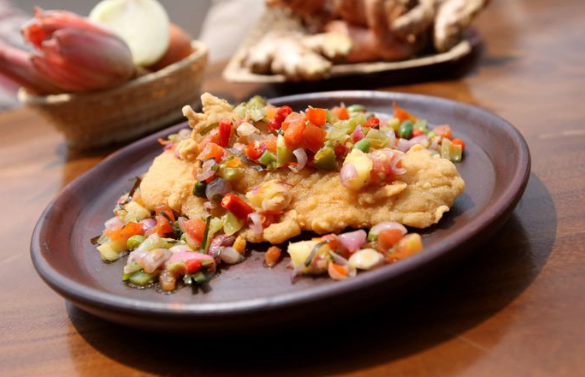 review-masakan-ikan-sambal-dabu-dabu-khas-manado