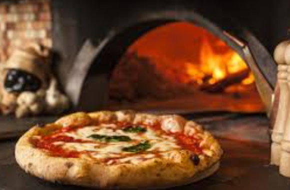 Review Makanan Pizza Napoletana Warisan Budaya dari Italia